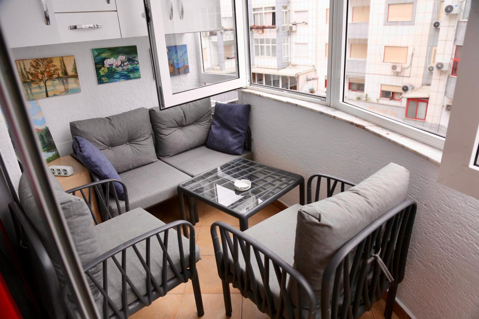 Stay At An Artist'S Place! Τίρανα Εξωτερικό φωτογραφία